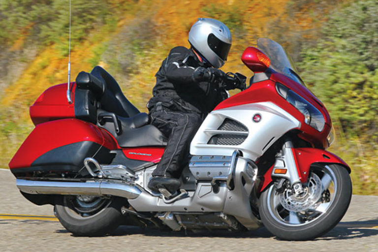 2012 Honda Gold Wing GL1800 | Rider Reviews