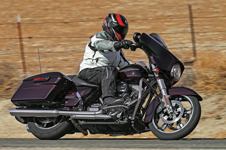 2014 Harley-Davidson Street Glide Special Review