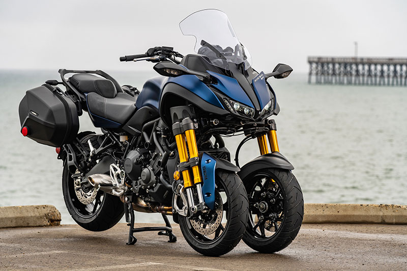 ufuldstændig målbar hat 2019 Yamaha Niken GT | First Ride Review | Rider Reviews